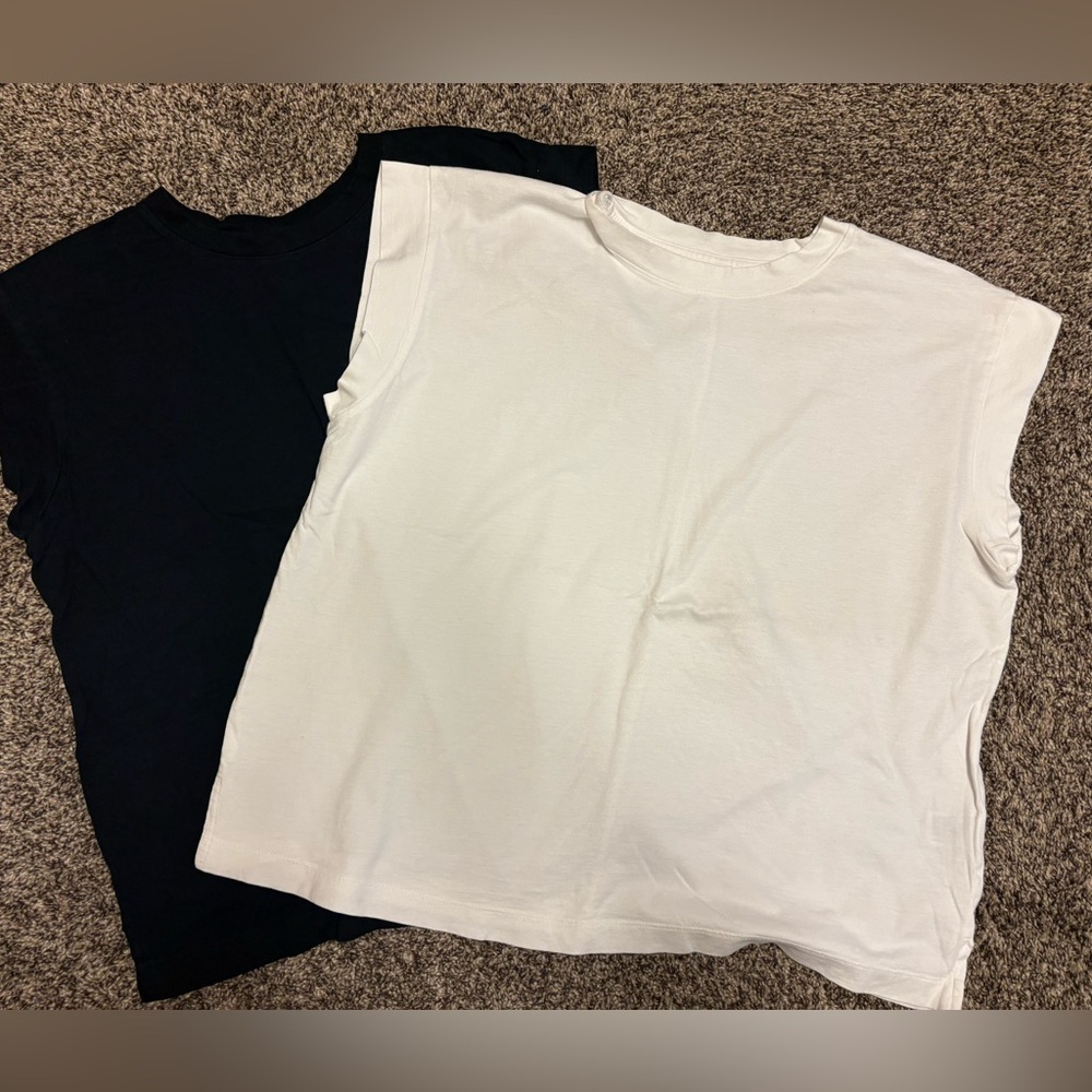 Women’s A New Day Extended Shoulder Shirts - size Large